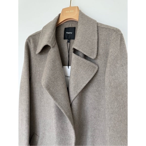 Theory Short OAKLANE DF  Wool Cashmere Coat | New with tags | Small - Picture 6 of 13